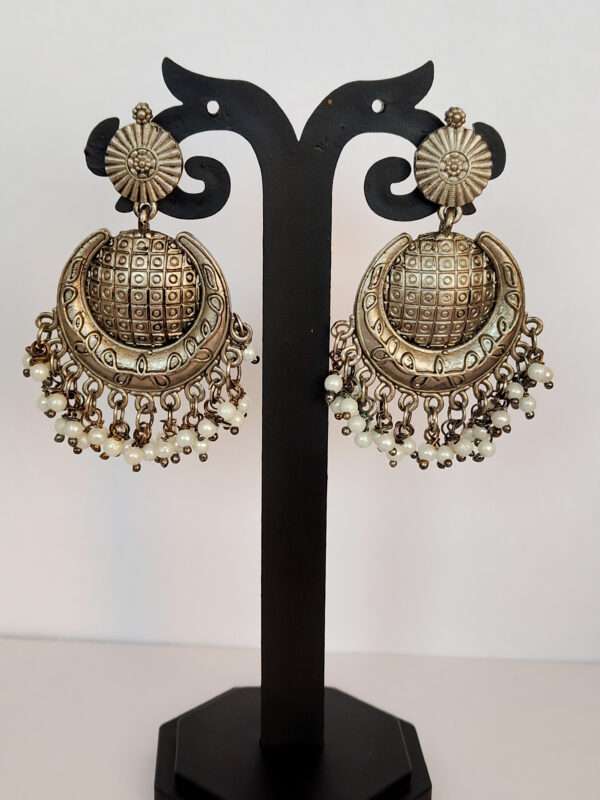 Grey Polished Oxidised Long Chandbali Earrings - Image 2